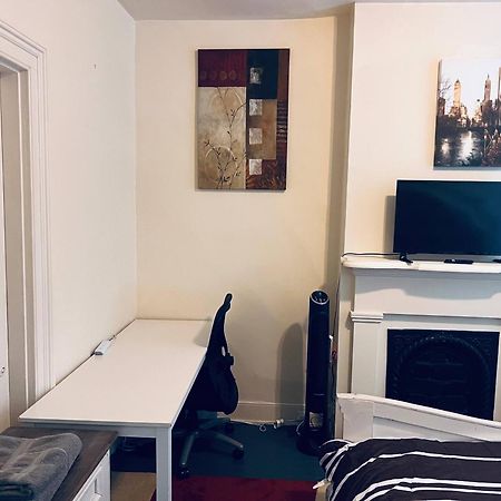 5 Minutes To Vcu Apartment Richmond Luaran gambar