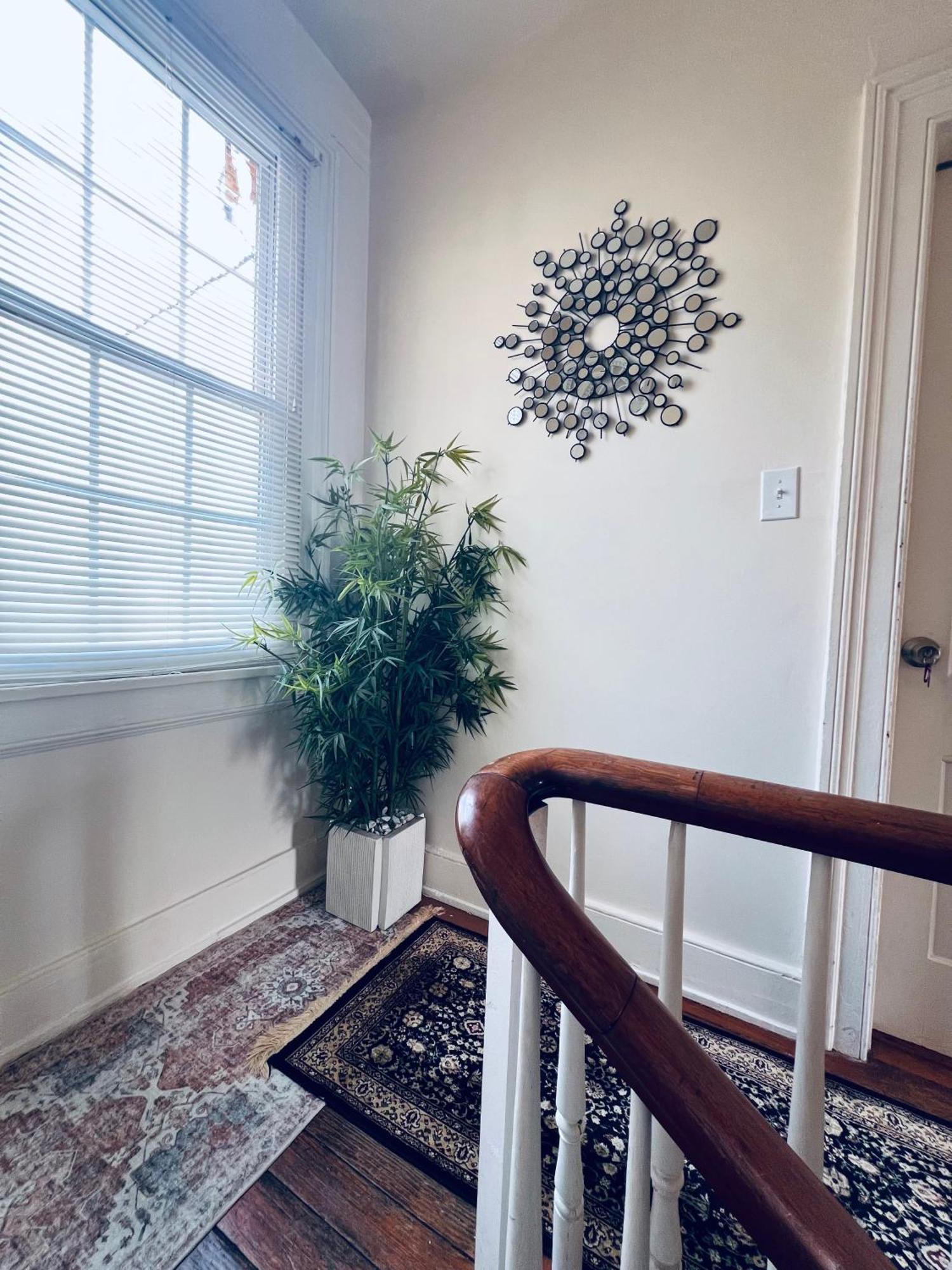 5 Minutes To Vcu Apartment Richmond Luaran gambar