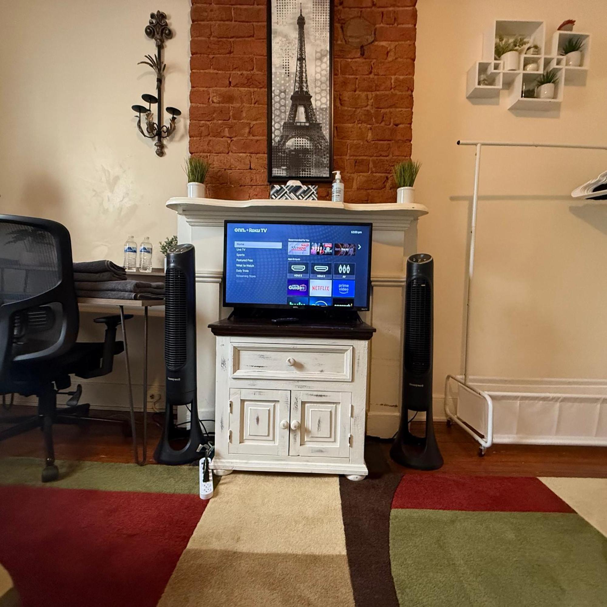 5 Minutes To Vcu Apartment Richmond Luaran gambar